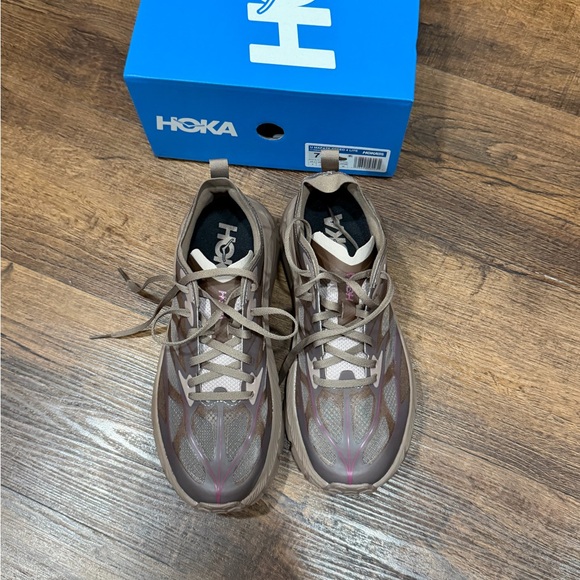 HOKA® Mafate Speed 4 Lite Sneakers size 8 - Picture 6 of 8